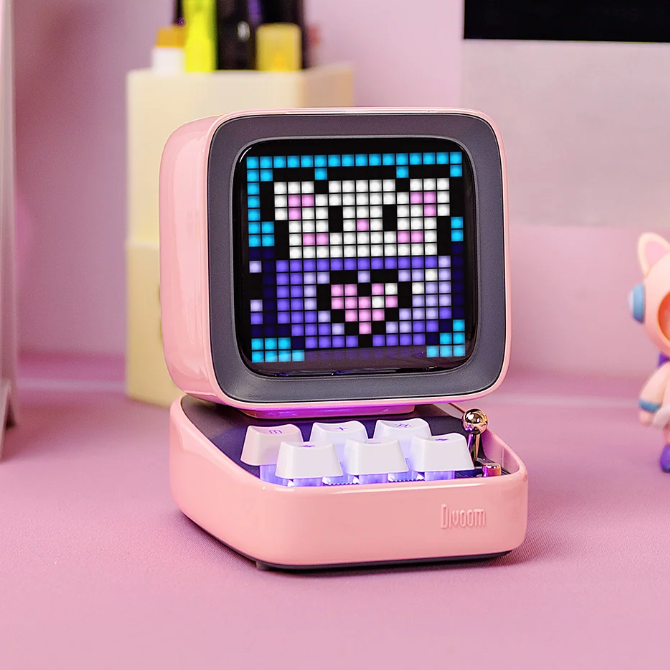 PixelBeat™ - Mini Pixel Retro Speaker